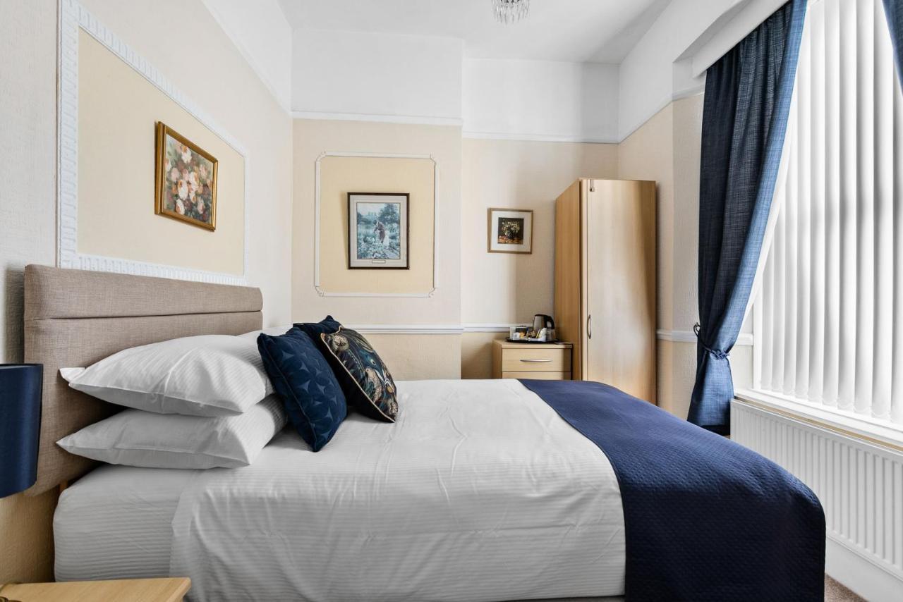 Melba House (adults Only) Bed and breakfast